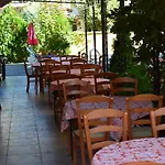 Szálloda Ryor - Breakfast And Free Parking Napospart
