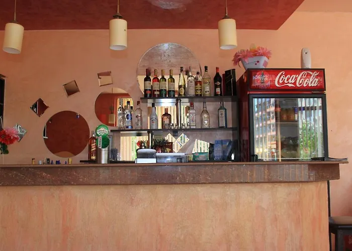 Ξενοδοχείο Ryor - Breakfast And Free Parking