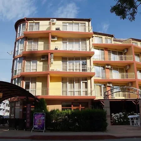 Ryor - Restaurant & Free Parking