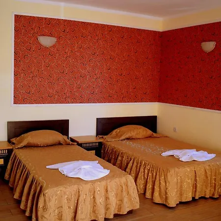 Ryor - Restaurant & Free Parking Hotel Slantschew brjag