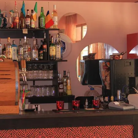 Ryor - Restaurant & Free Parking Hotel 3*