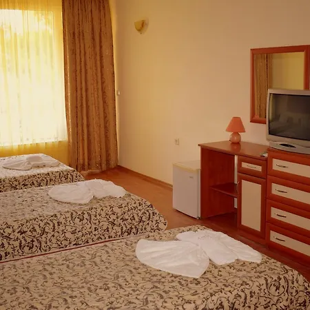 Ryor Hotel 3*