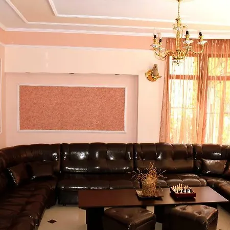 Ryor - Breakfast And Free Parking サニービーチ